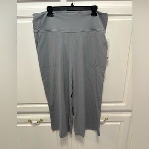 Lululemon Align Super High Rise Wide Leg Crop 23” Grey Pants NWT Women’s Size 18